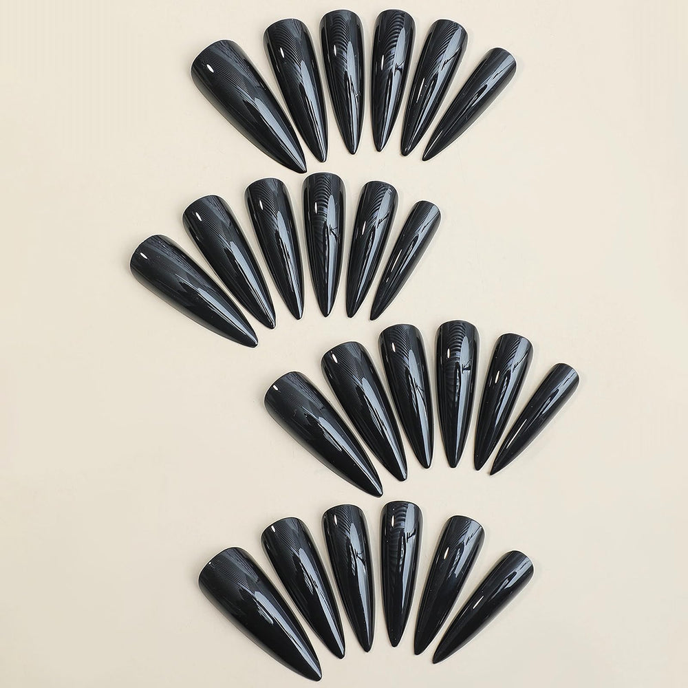 MISUD nails in hand demonstrating fit and dramatic length for confidence
