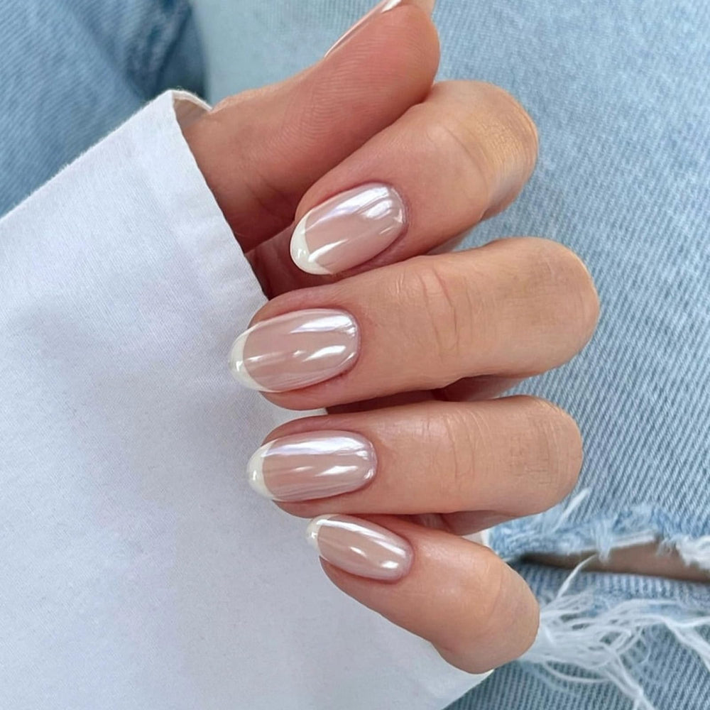 Mivota front packaging showing full 30-piece nude chrome nail kit and contents benefit quick selection