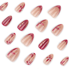 Mivota gold maple leaf detail on nail adding seasonal accent
