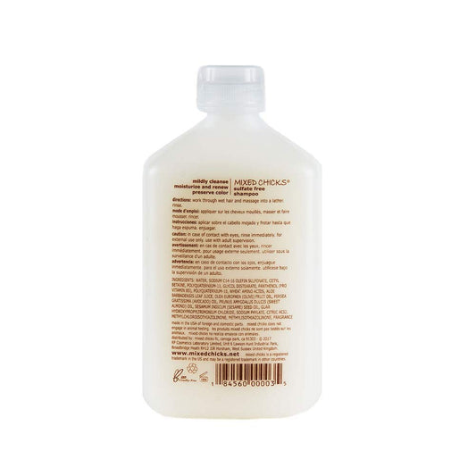 Mixed Chicks pump top close-up showing easy dispensing and controlled amount