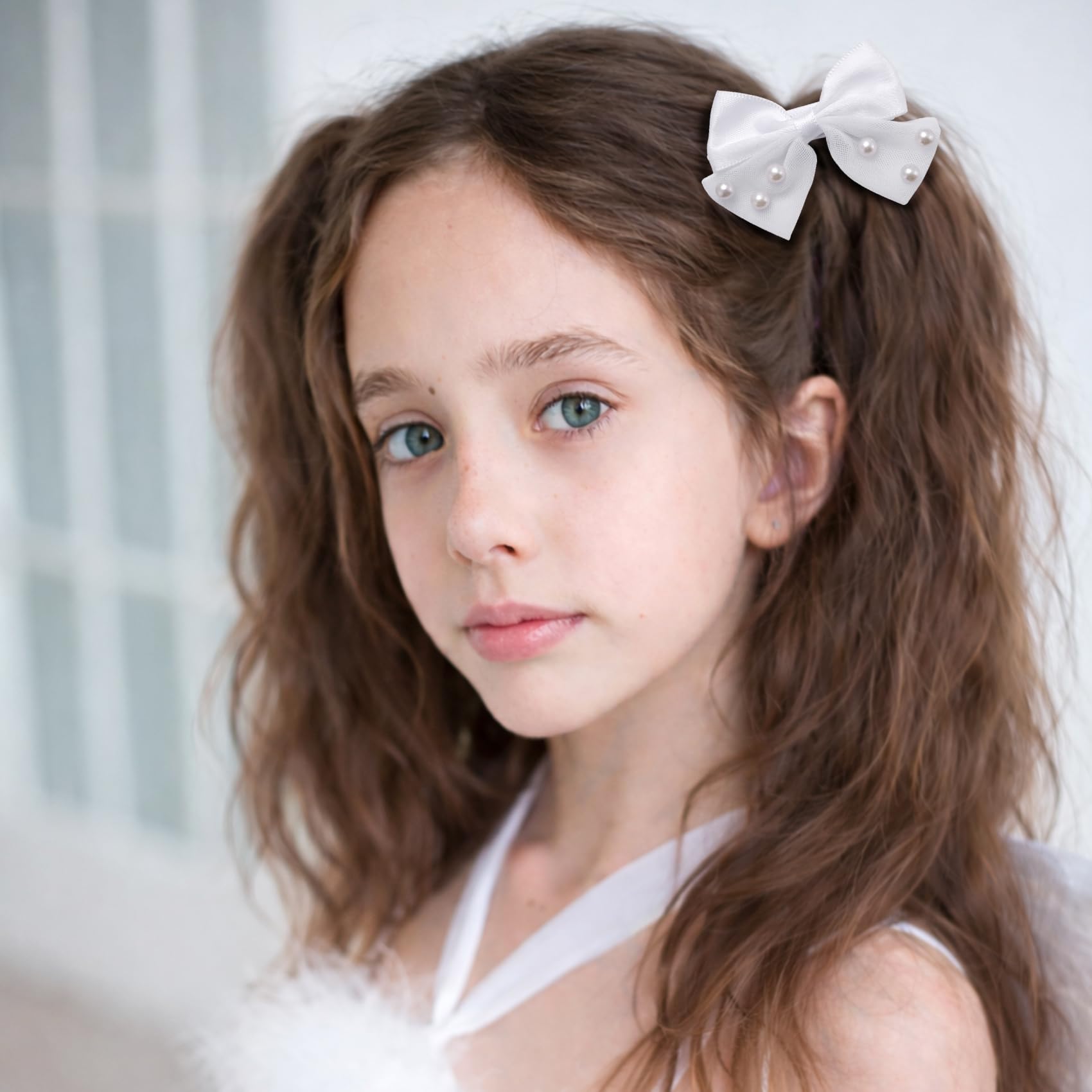 MIXJOY worn by flower girl in braided hairstyle, picture-ready