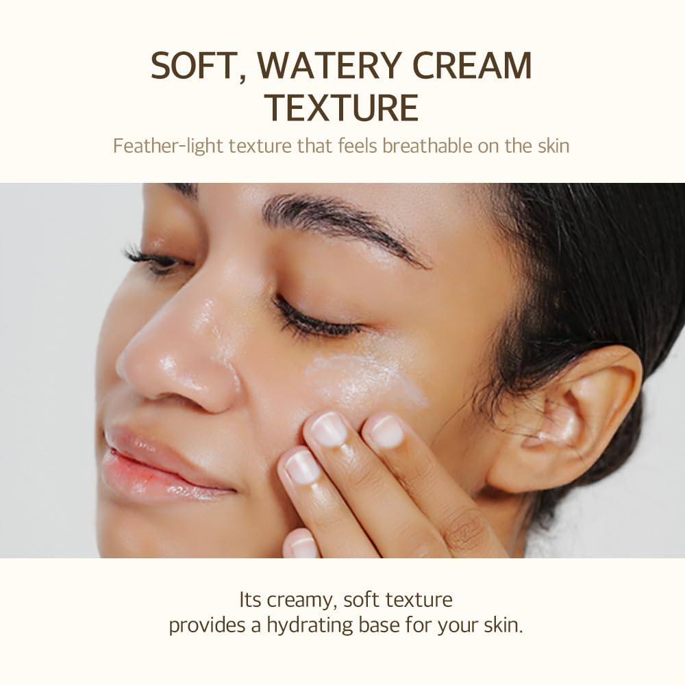 mixsoon Essence pouring onto skin to show quick absorption benefit