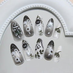 Mkwntg sheet with 24 nails displayed for size comparison to help pick best-fit pieces