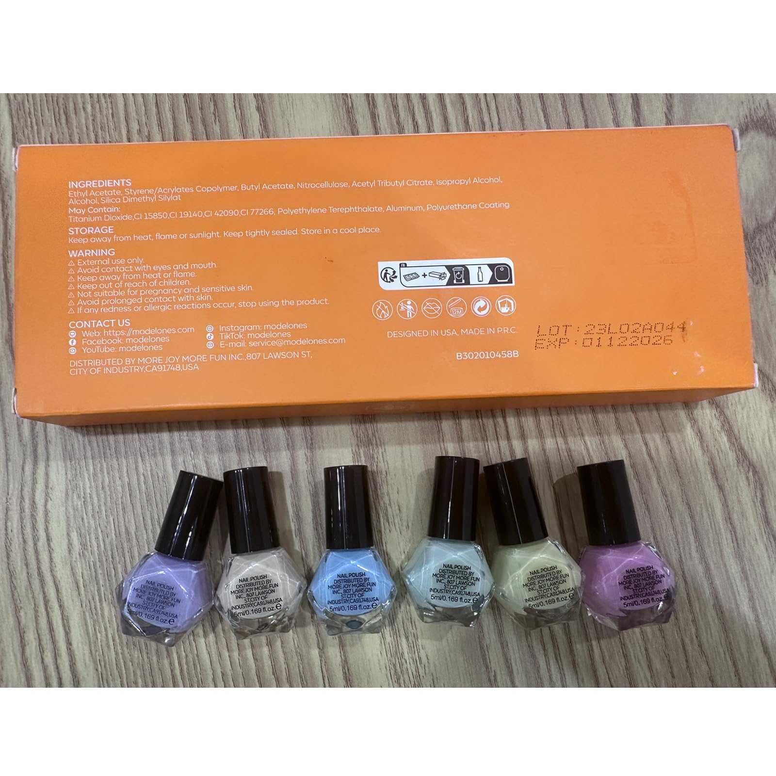 modelones application on nails before and after demonstrating transformation