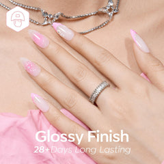modelones demonstration of French tip on artificial nail showing neat lines and soft contrast