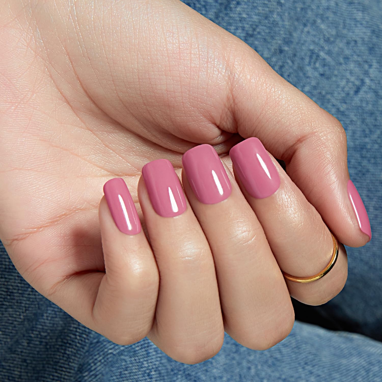 modelones front packaging showing petal pink nails and included tools, clear convenience