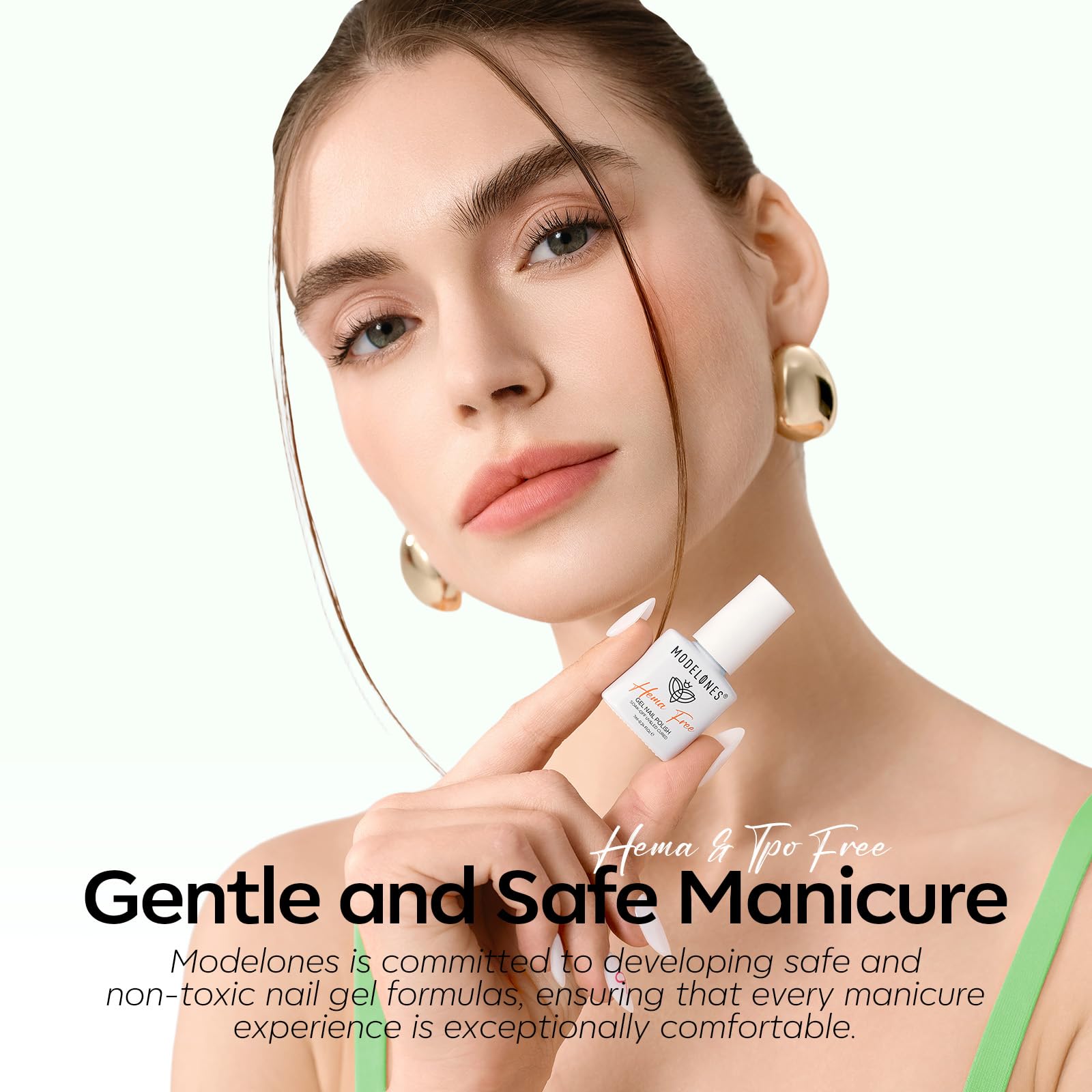 modelones lifestyle shot of hands with jelly green manicure outdoors showing seasonal styling benefit wearable color