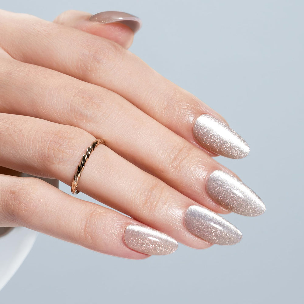 modelones close-up of cat eye stripe detail highlighting reflective finish and elegance