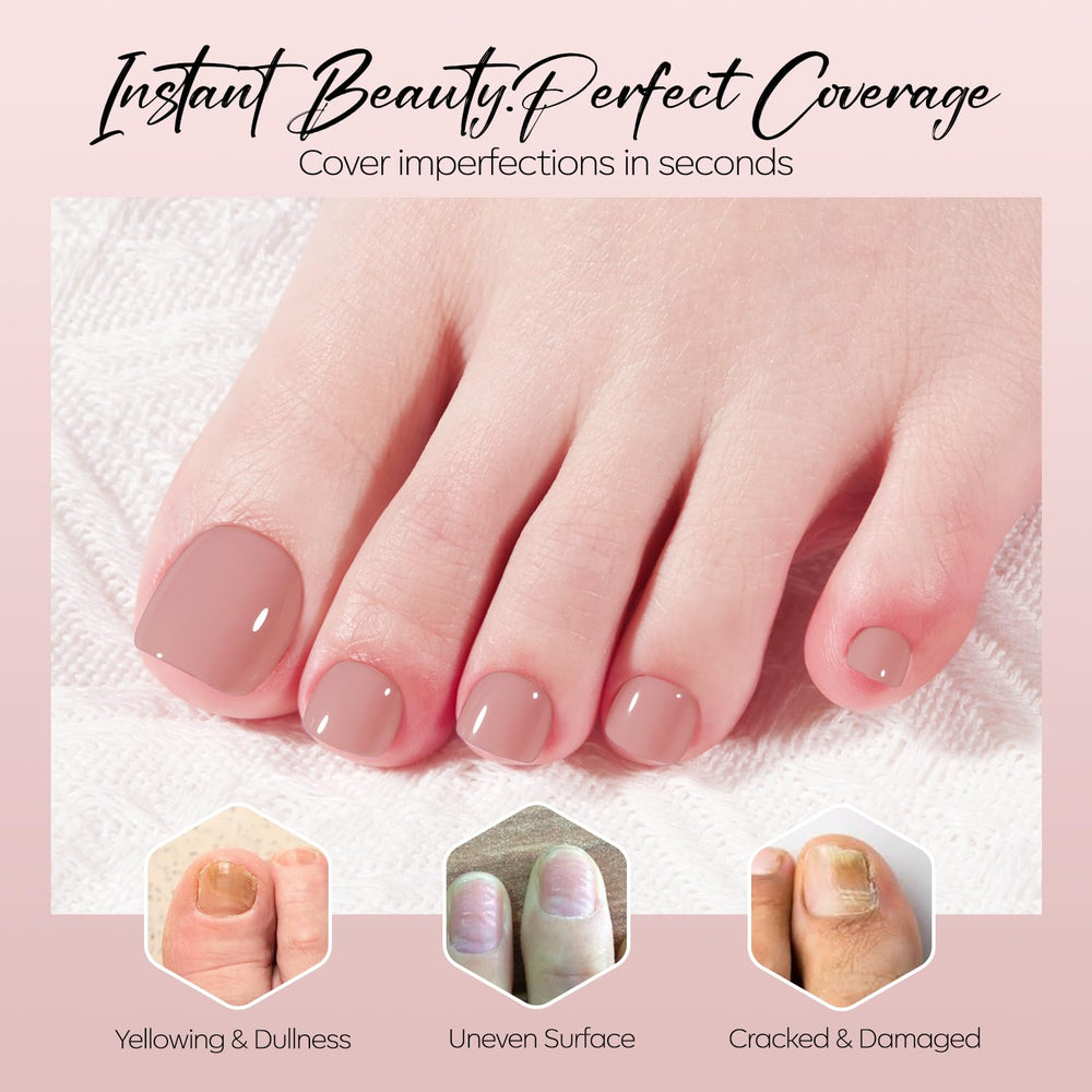 modelones toenails worn with sandals, shows comfortable everyday wear