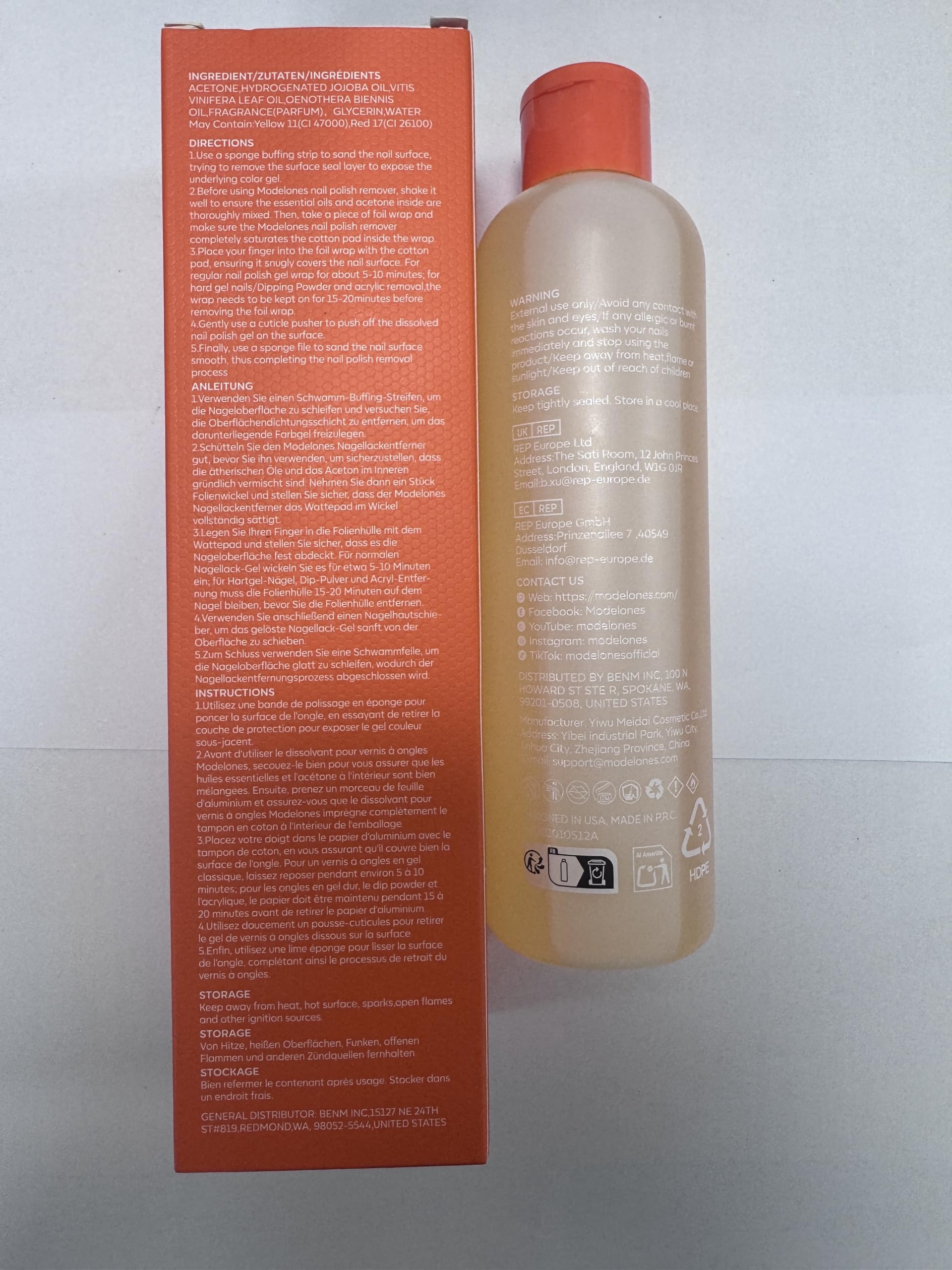 modelones size comparison with hand showing 8 fl oz bottle capacity