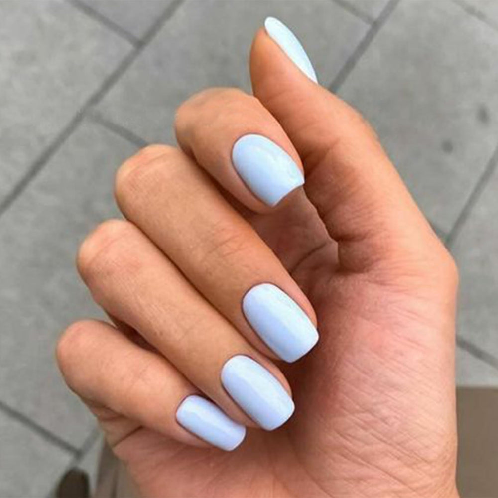 modelones close-up of nail texture highlighting smooth finish