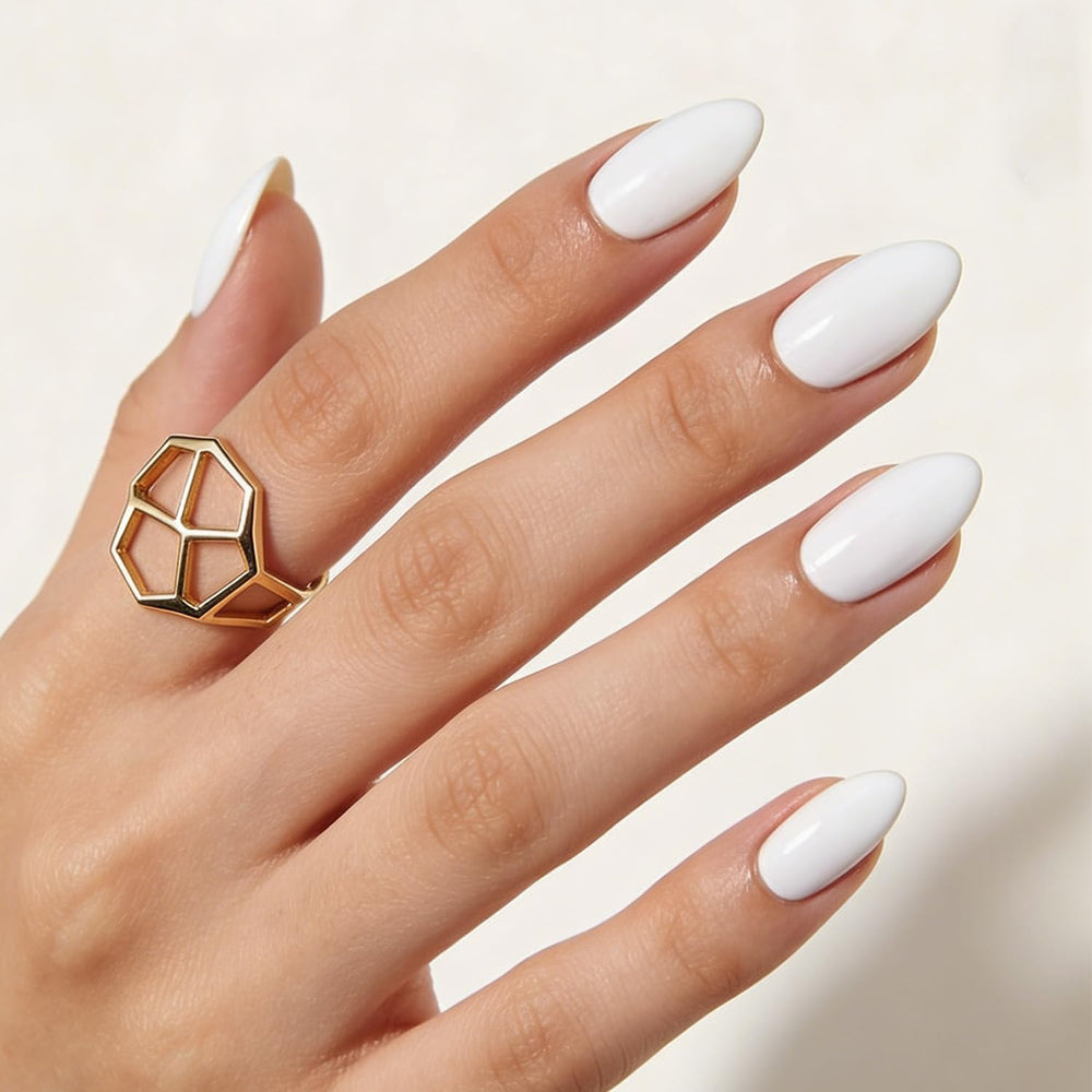 modelones close-up of nail surface showing smooth glossy finish benefit