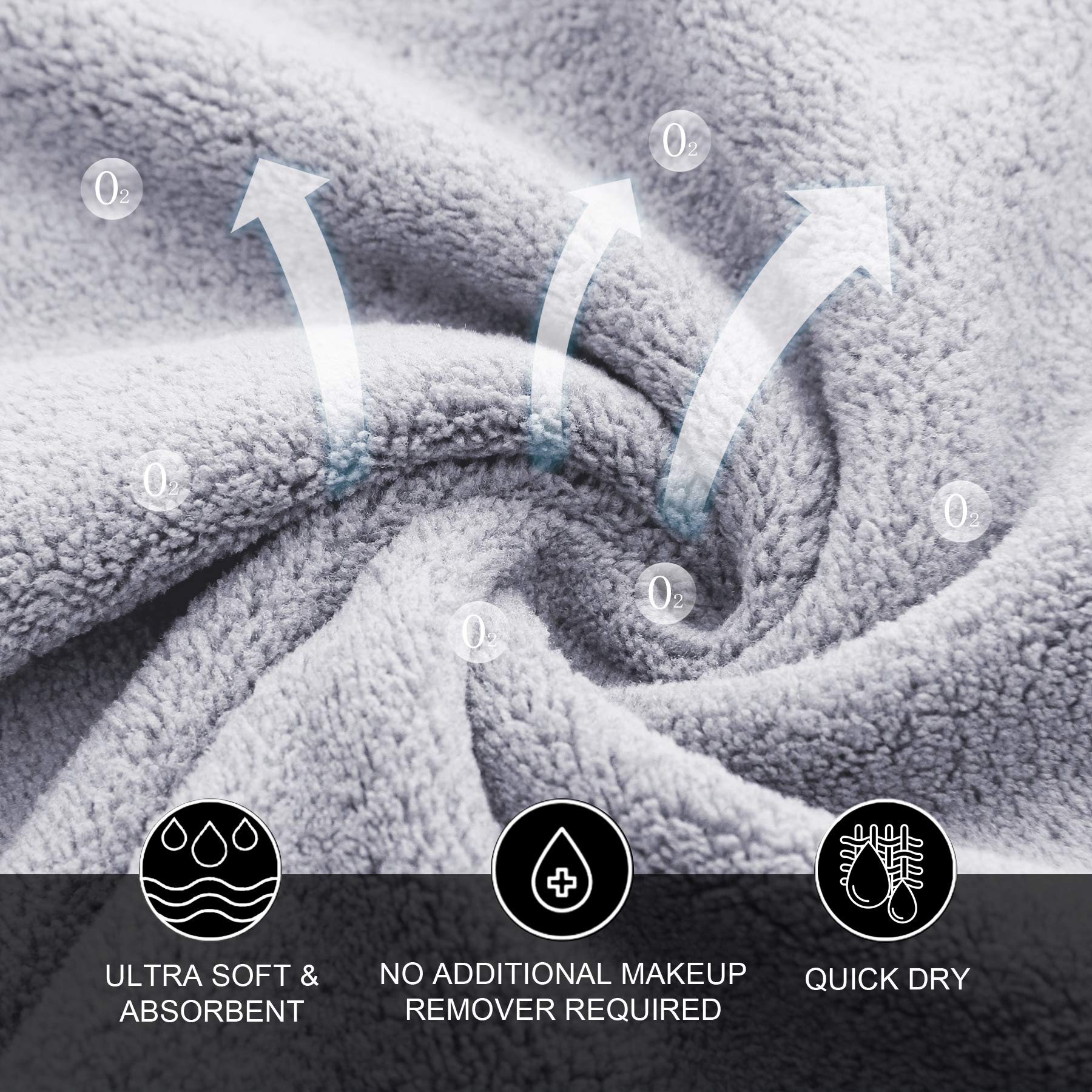 MOONQUEEN damp cloth removing makeup to illustrate absorbency and quick-clean benefit
