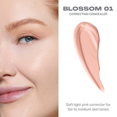 Morphe applicator closeup displaying doe-foot tip for precise, controlled placement