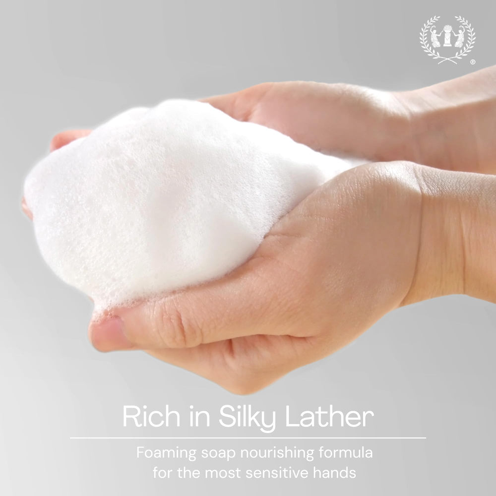 Muse Apothecary foam texture close-up illustrating rich lather and gentle cleanse