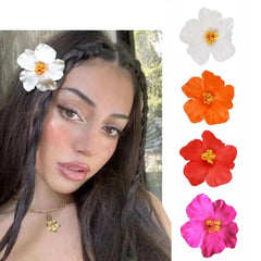MZLUWM floral clip front view showing vibrant petals and secure hold