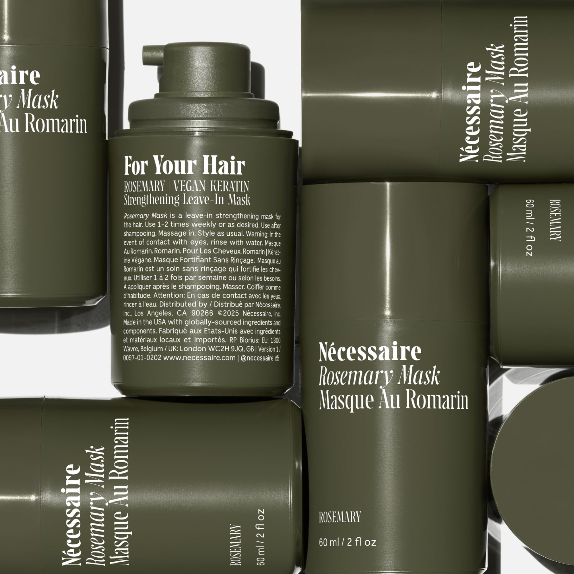 Nécessaire before and after hair results showing reduced frizz and stronger strands