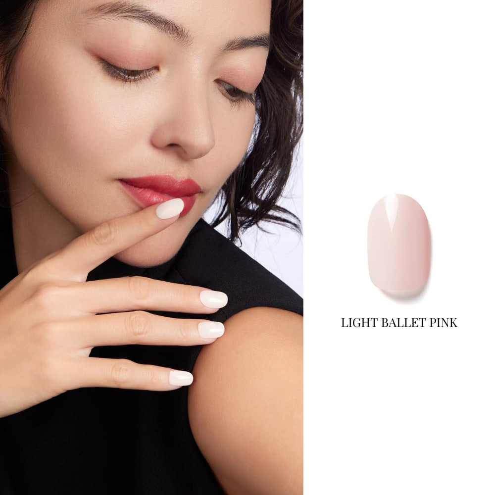 NAILOG hand model wearing light ballet pink indicating salon finish