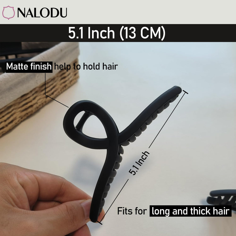 Nalodu close-up of matte texture and teeth, gentle grip protects hair