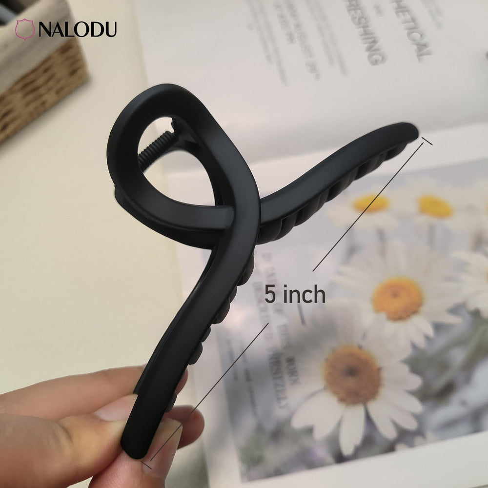 Nalodu clip securing a half-up hairstyle, comfortable hold for long hair benefit