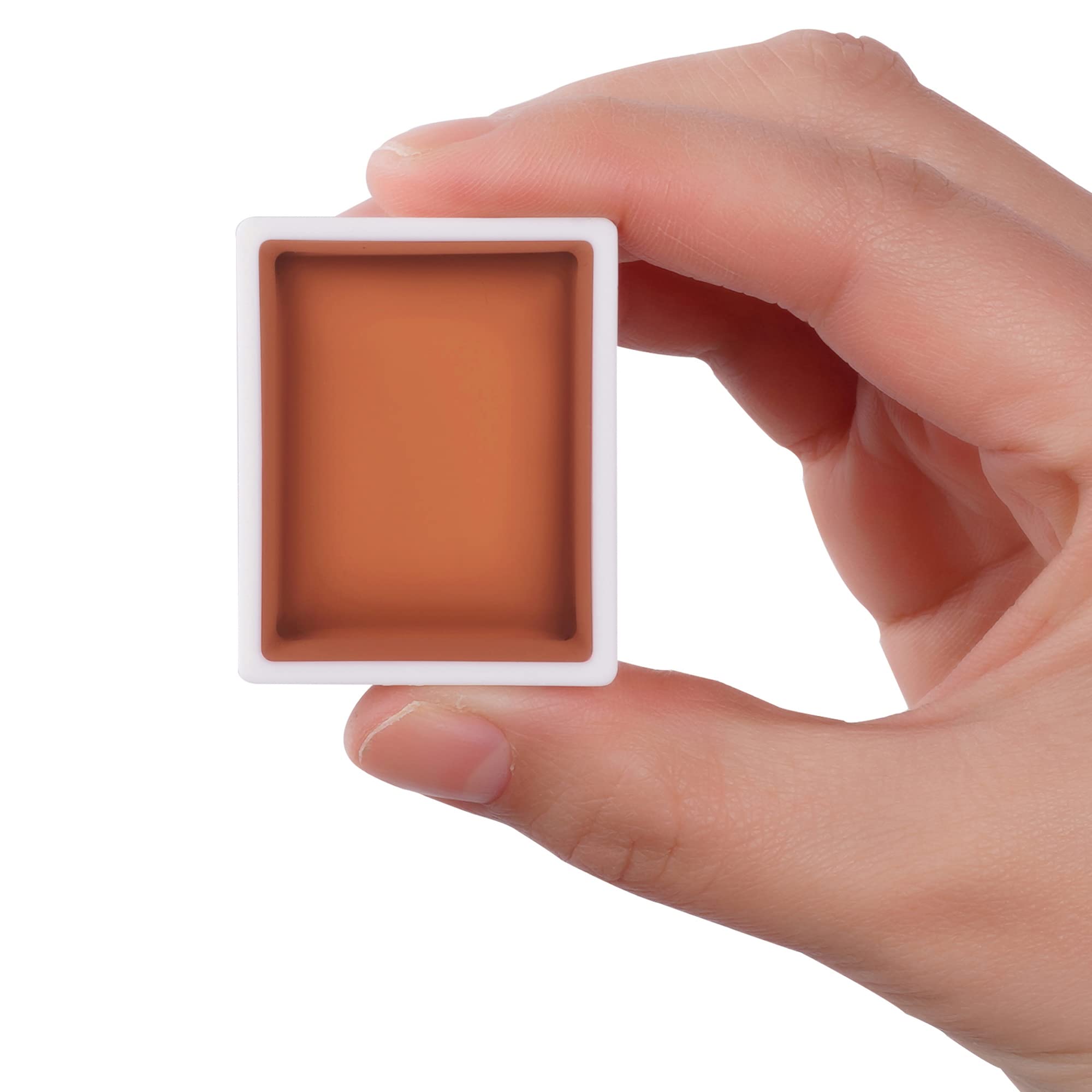 Narrative Cosmetics front pan showing warm tone color and compact design benefit