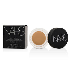 visual of key ingredients on NARS label showing benefits like hydration and antioxidant defense