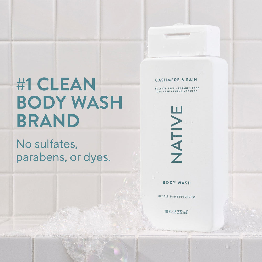 Native gel texture close‑up highlighting smooth, hydrating formula