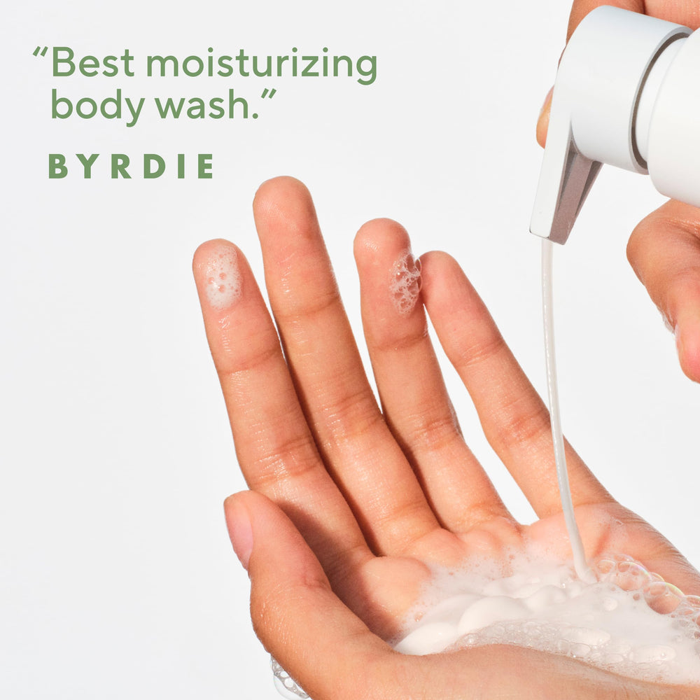 Native creamy lather close-up showing rich foam for deep hydration