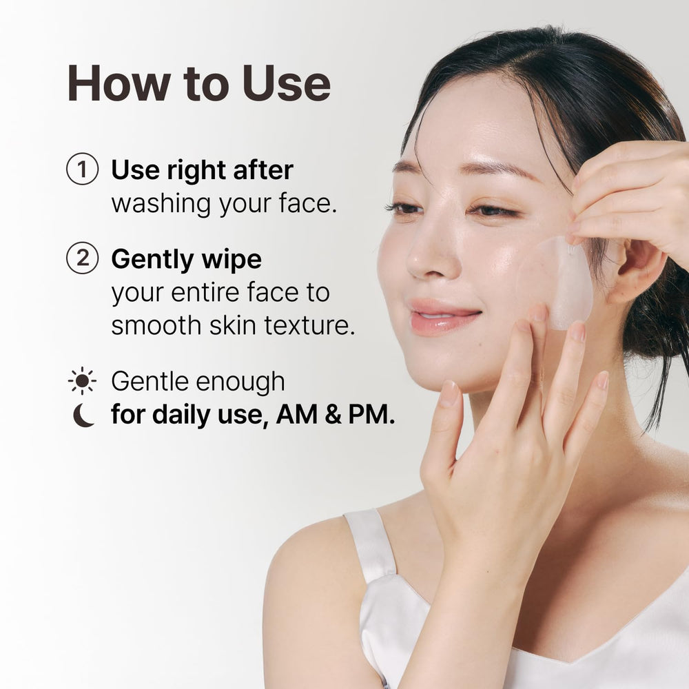 NATURECLASS R0 pad used after cleansing highlighting refined, pore-refreshing results