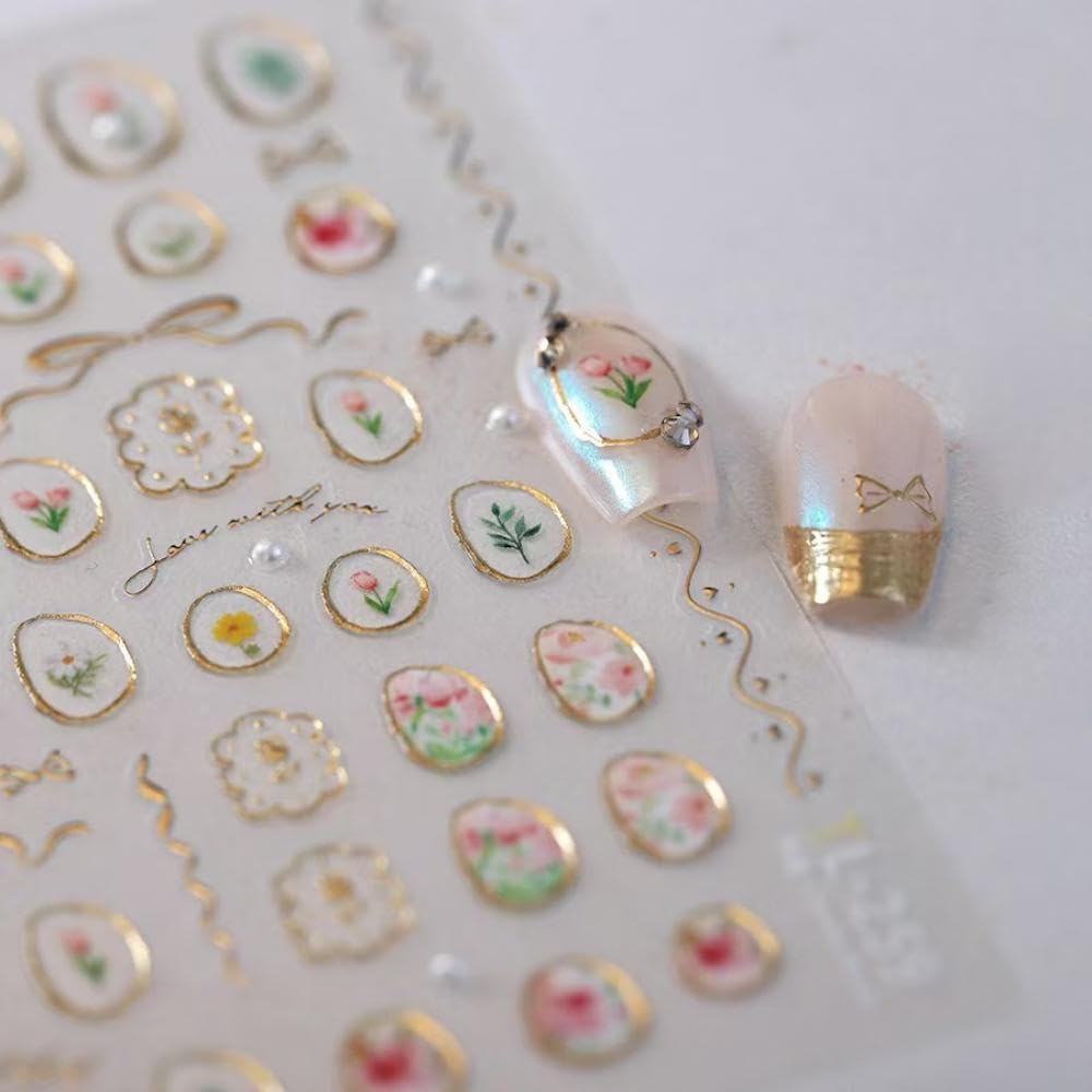 NBNTGH gold hollow frame detail showcasing metallic accents for elegant nails