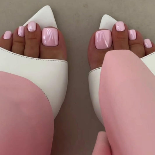 NBNTGH front view of 24-piece pink chrome toes, quick salon look