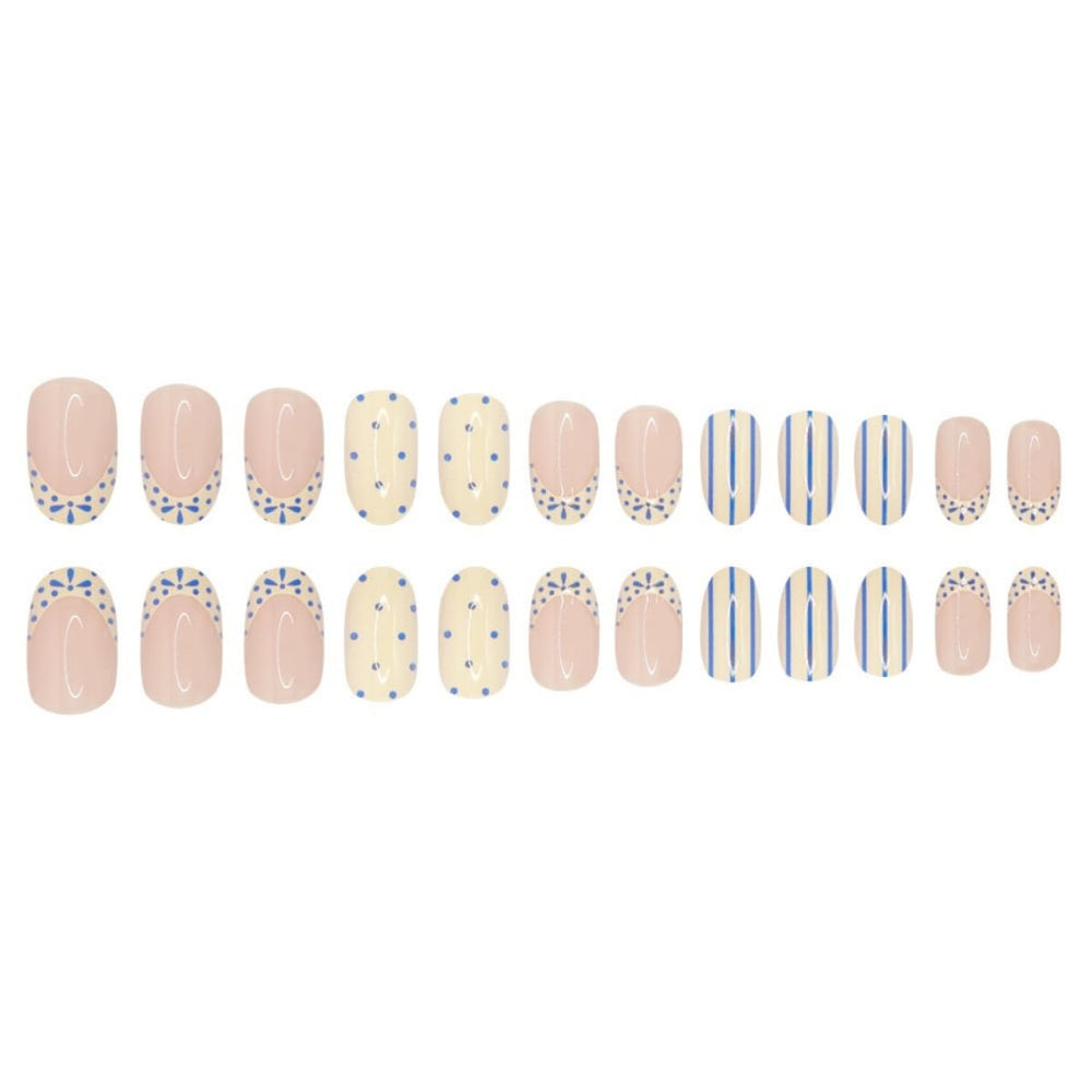 NBNTGH side profile of short almond nail shape demonstrating comfortable fit