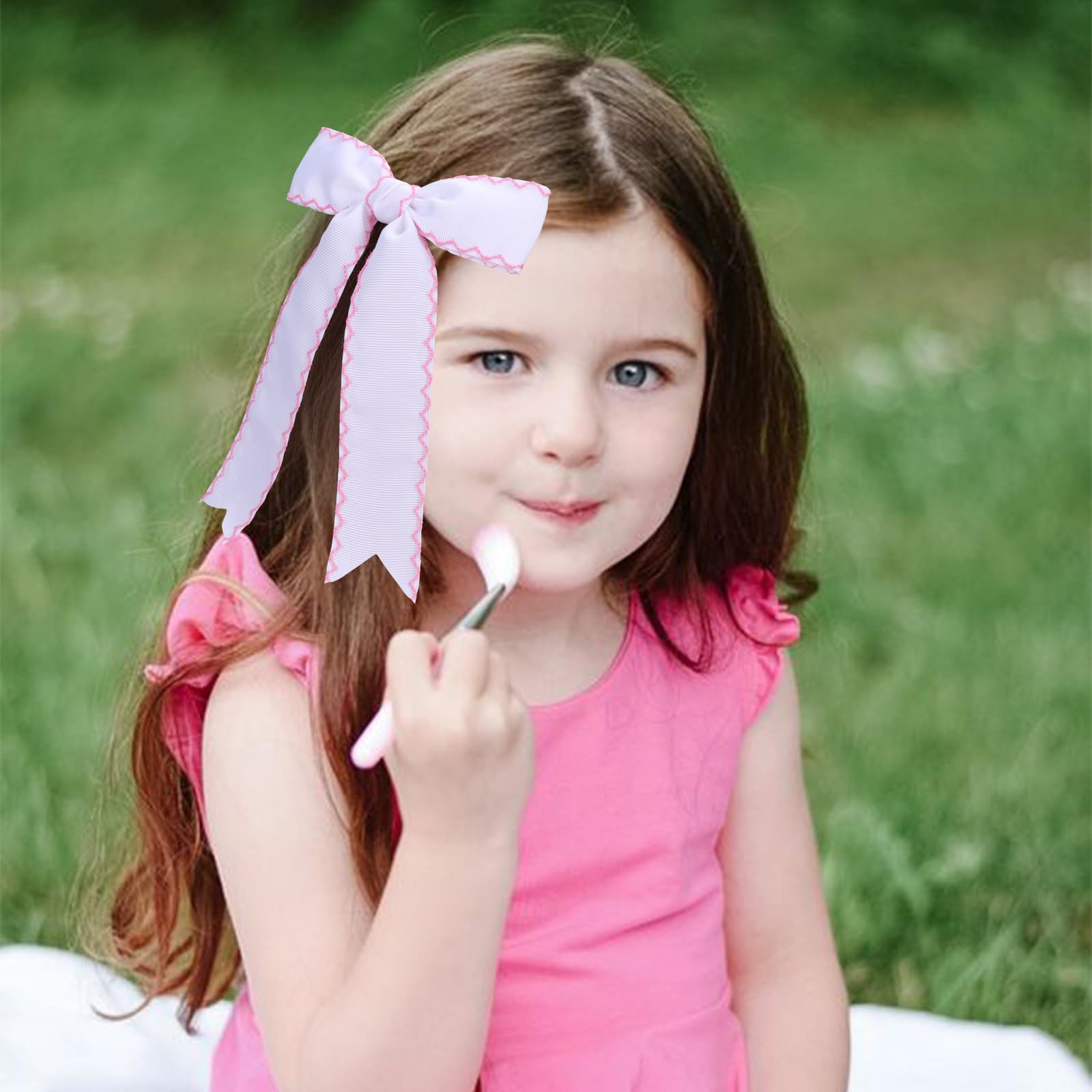 NCMAMA closeup of grosgrain texture highlights smooth, burr-free ribbon
