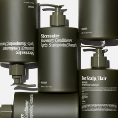 Nécessaire creamy gel texture close-up revealing lightweight hydration for detangling