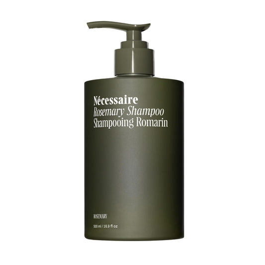 Nécessaire front packaging showing bottle and branding for clear identification and trust
