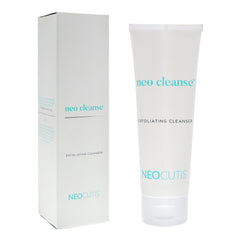 NEOCUTIS Neo Cleanse cap and dispensing detail for controlled application benefit