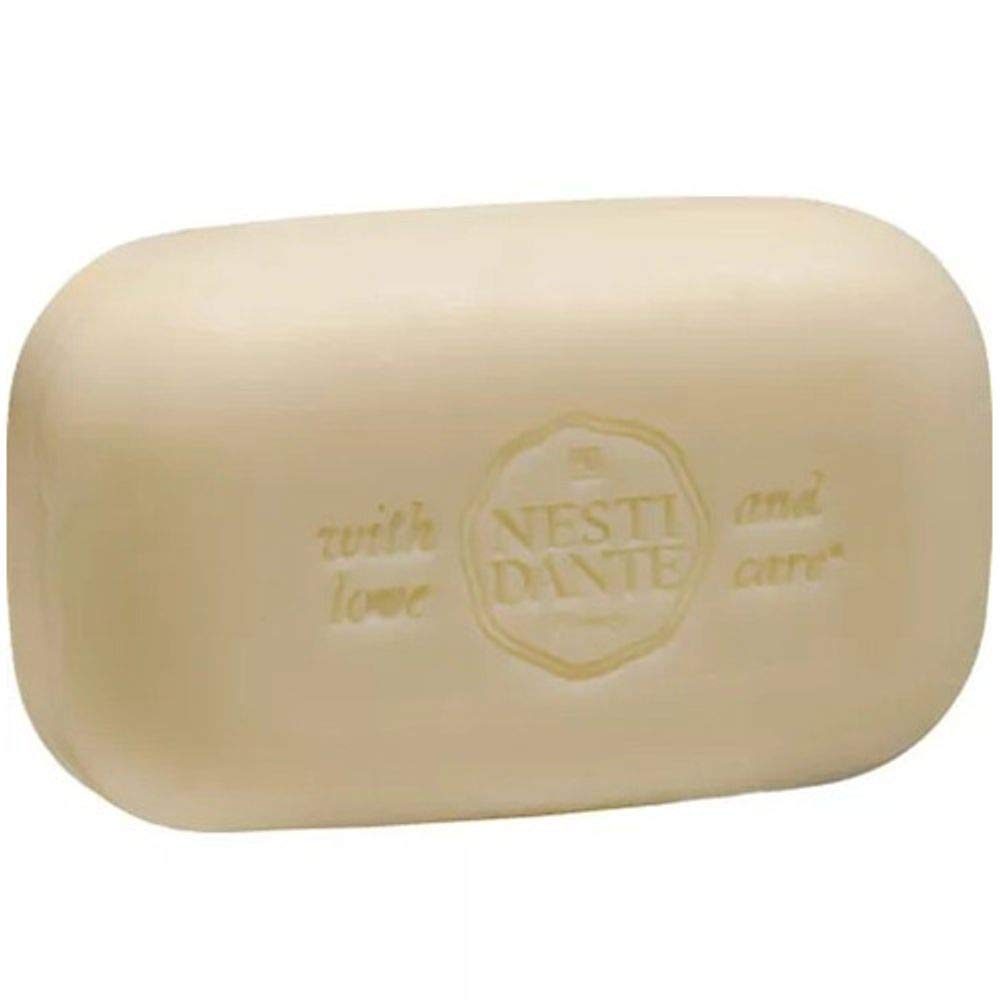 Nesti Dante lather closeup on hand showing creamy foam and nourishing olive-oil benefit