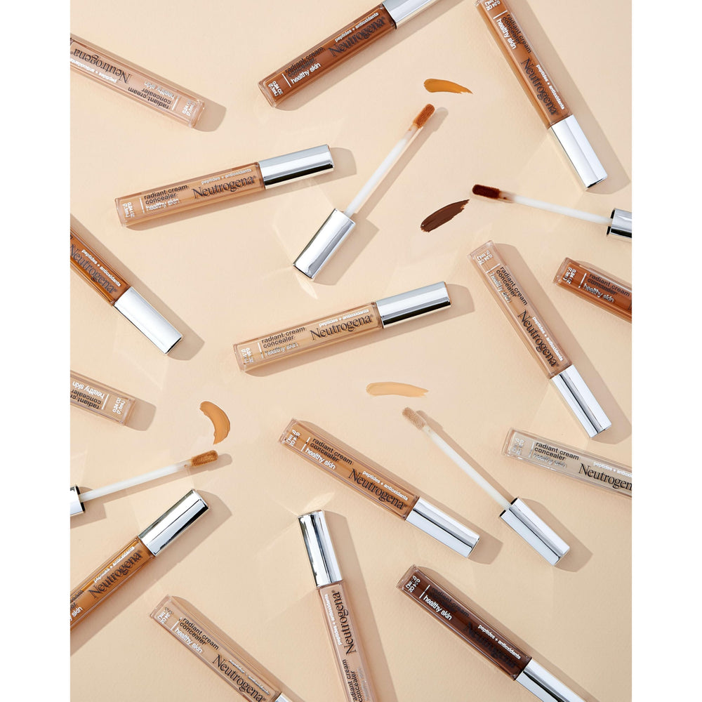 Neutrogena applied under-eye demonstrating brightening and crease resistance