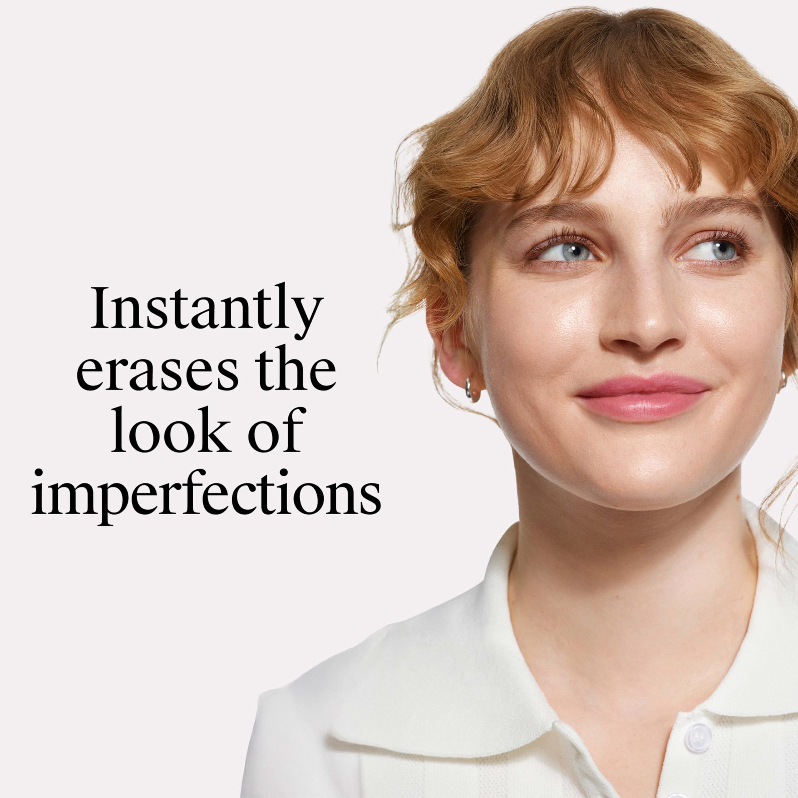 Neutrogena application with fingers illustrating quick blending and lightweight feel