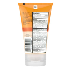 neutrogena rinsing foam off face demonstrating easy rinse and refreshed skin