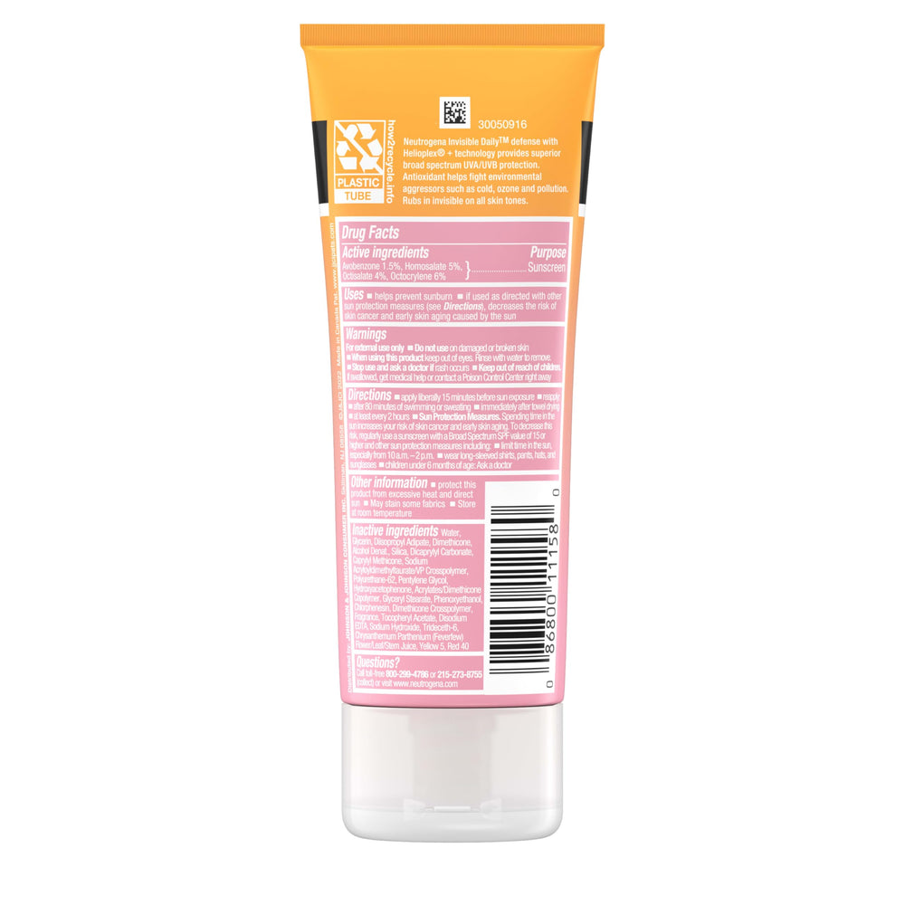 Neutrogena cap and nozzle detail highlighting easy dispensing and travel-ready design