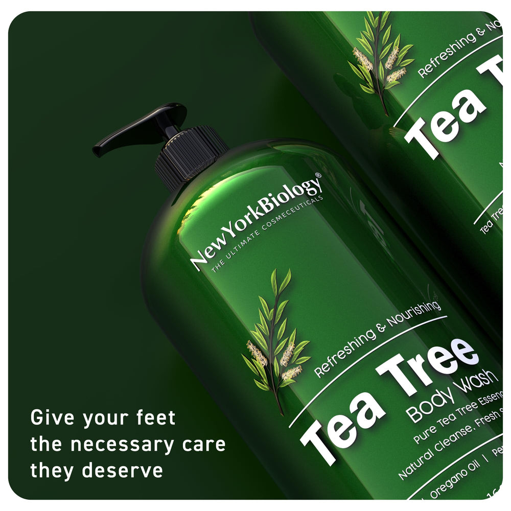 New York Biology gel texture closeup highlighting moisturizing consistency and clarity