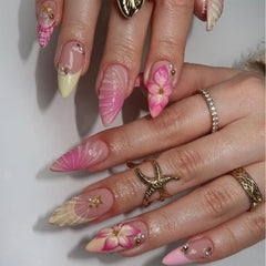 NEWSPIED close-up of 3D Hawaii flower details highlighting texture and feminine flair
