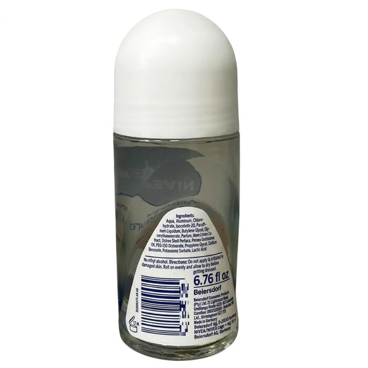 NIVEA Fresh Natural close‑up of roll‑on applicator demonstrating smooth application