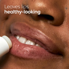 NIVEA label and ingredient panel focusing on 99.5% naturally derived benefit