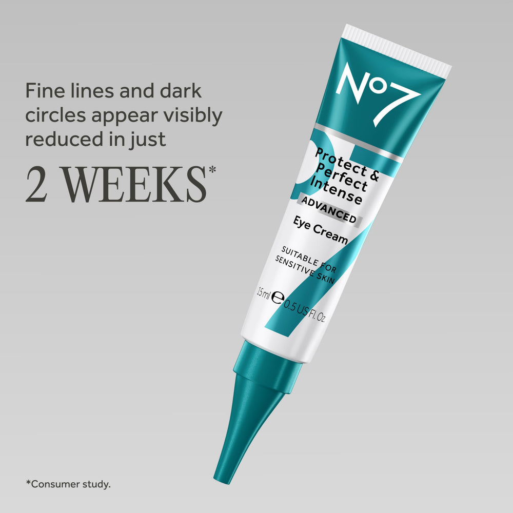 No7 cream open texture close-up displaying smooth consistency for hydration benefit