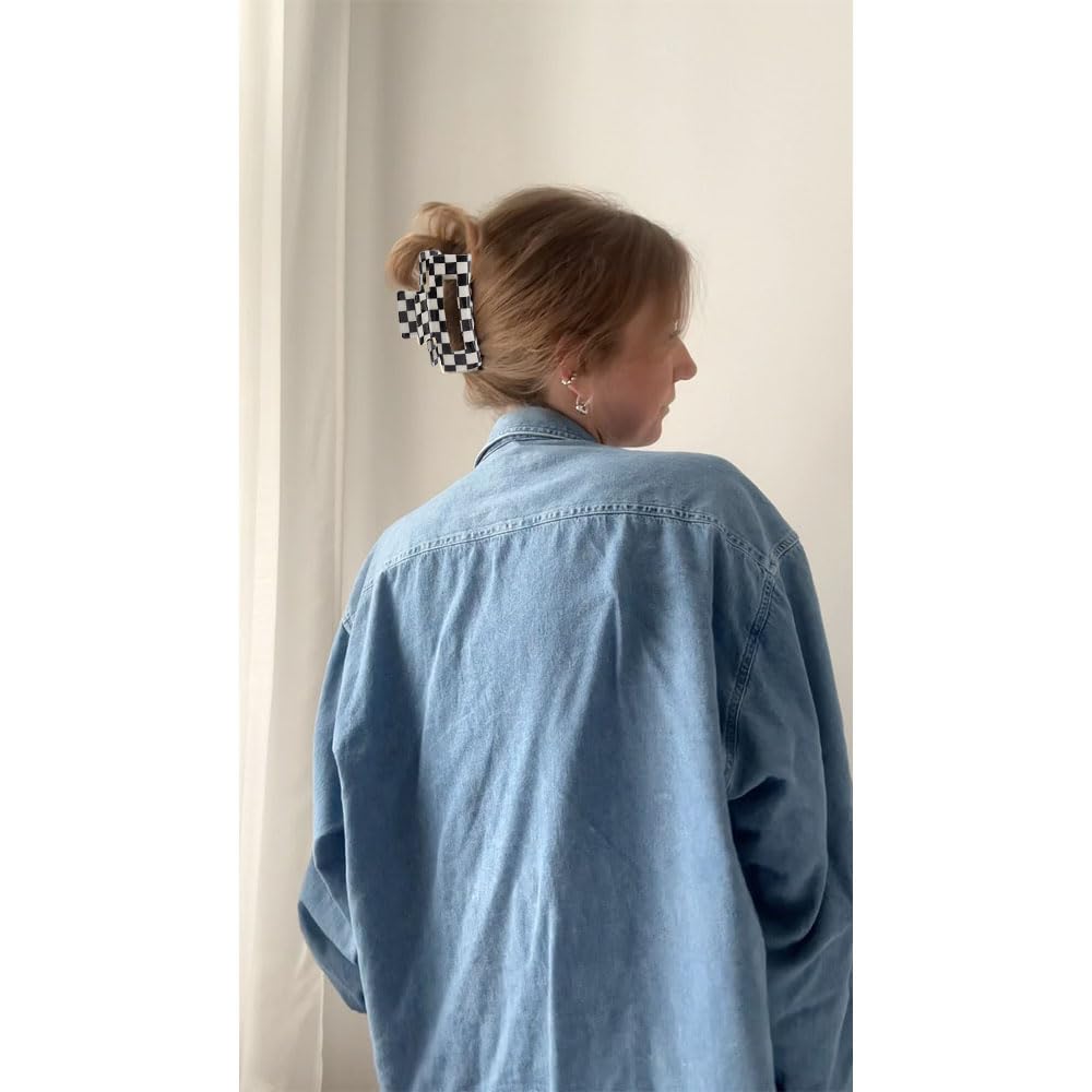 Ｎｏｏｎｈｏｒｓｅ small clip securing bangs for tidy, quick styling