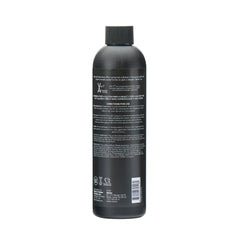 Norvell in a salon setting demonstrating professional use and reliable color payoff benefit