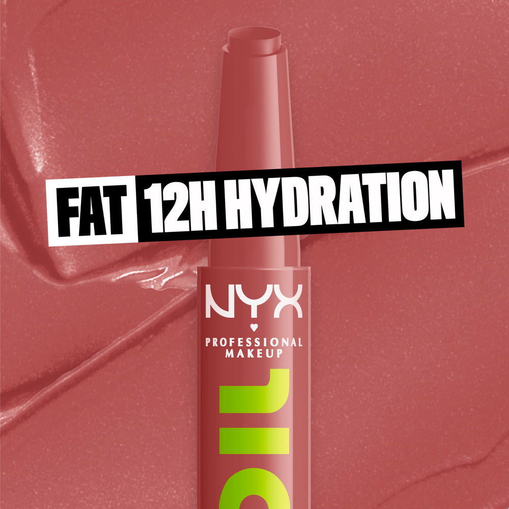 NYX PROFESSIONAL MAKEUP lip swatch of Profile Pic pink on model showing subtle pigmented shine