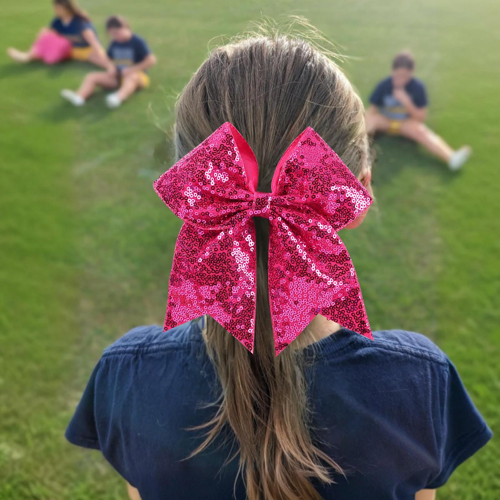 OAOLEER bows at competition lifestyle image showing team look benefit: performance-ready